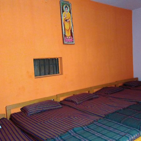 Rahul Buddha Guest House Bodh Gaya Extérieur photo